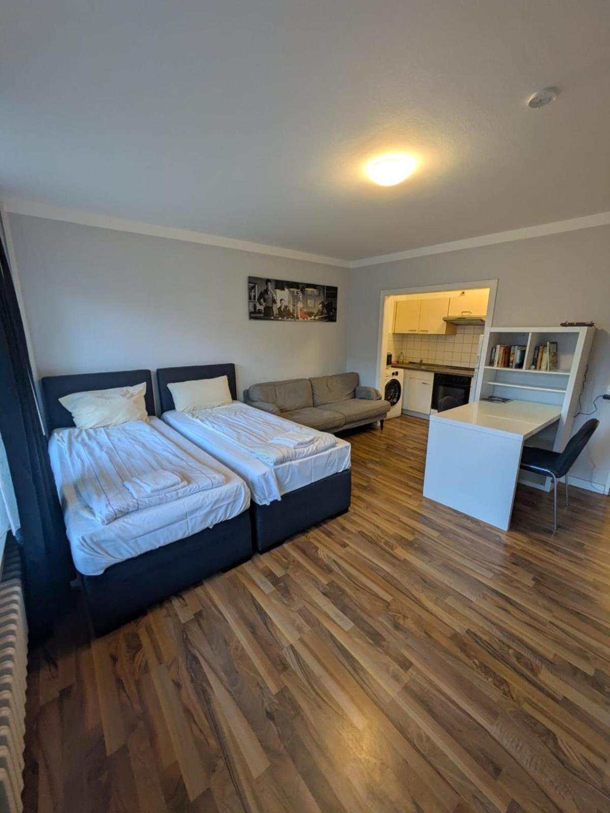 1,5-Zimmer Apartment Mit Balkon Am Hauptbahnhof Neumünster Exteriér fotografie